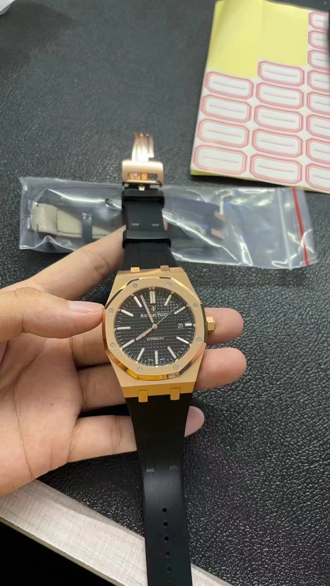 AP皇家橡树15400玫瑰金41mm