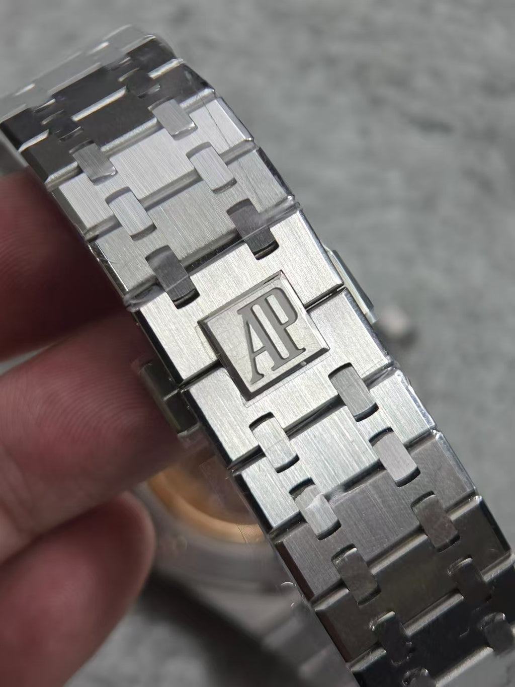 AP皇家橡树15500st灰面41mm