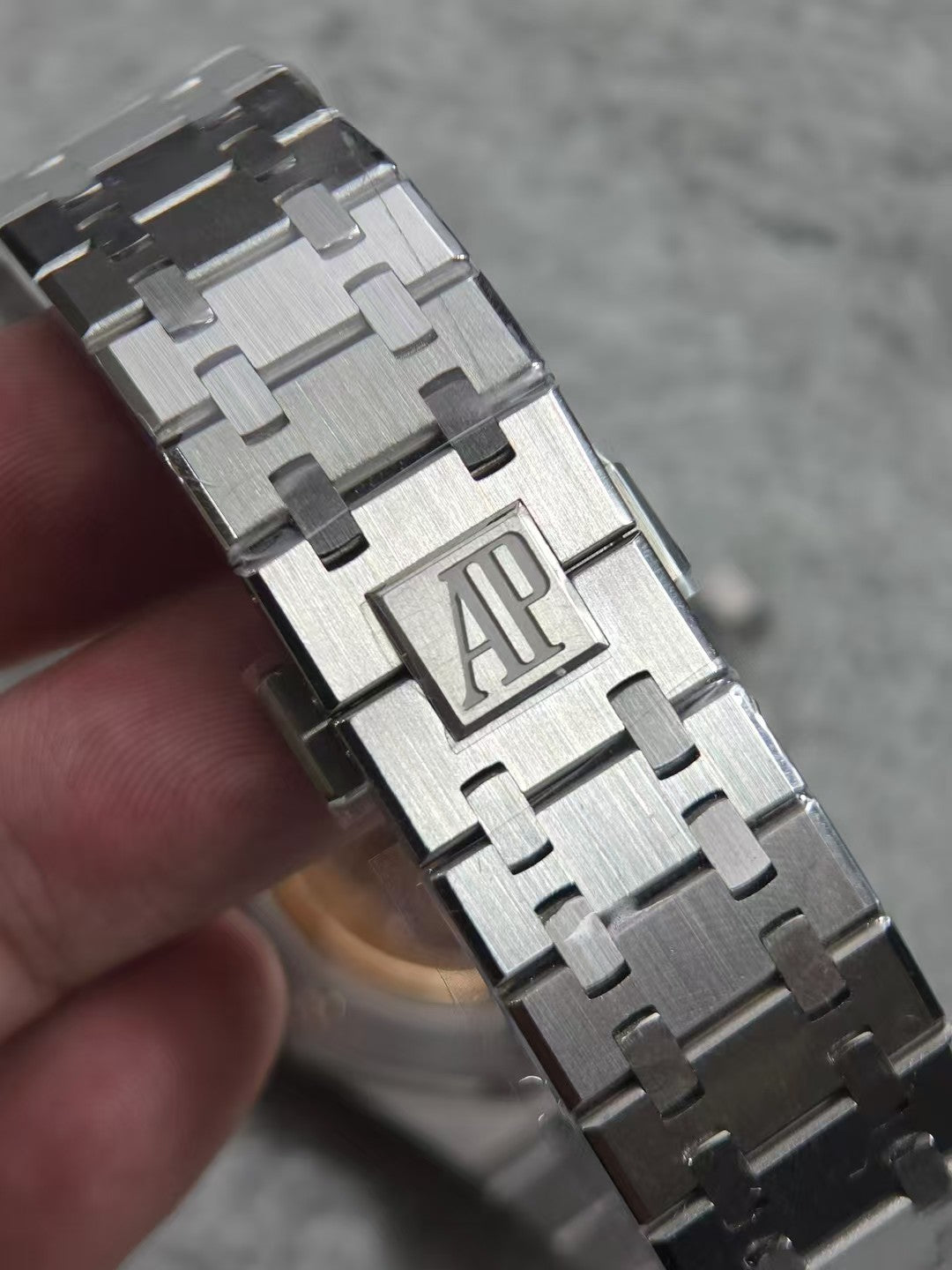AP皇家橡树15500st灰面41mm